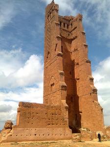 Minaret de Mansourah à  Tlemcen