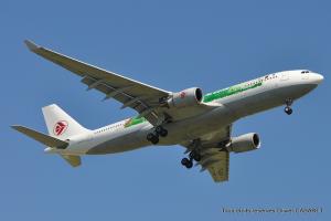 Airbus décollant de l'Aéroport de Zenata (Tlemcen)