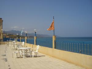 PLAGE AZZEFOUN TIZI OUZOU