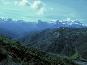 Montagnes du Djurdjura, Tizi-Ouzou