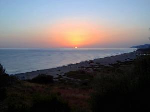 Lever du Soleil à  Azeffoun