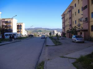 Au Centre de Mahmoudi