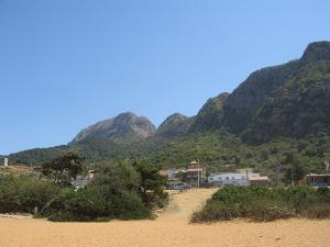 Vue sur les Montagnes de Jijel depuis la Plage