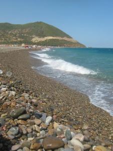 La plage de tarjilat ...