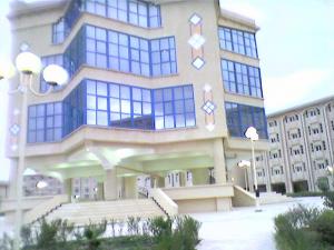 La star,Batna University