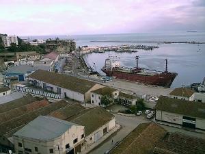 vue partielle du port