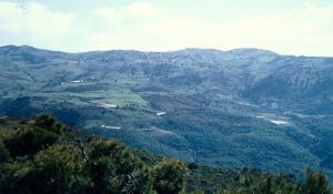 Vue sur les montagnes de Beni Haoua