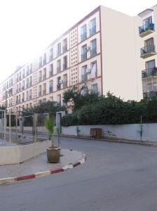 les Rosiers & les Violettes