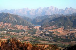 Barrage Taksebt et Djurdjura, Vus de Ait aissa mimoun