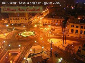 Tizi ouzou Sous la Neige Rond Point de la Poste