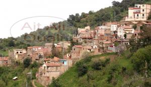 Ait Ali Ouali, Beni Douala