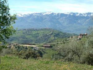 La montagne du Djurdjura vue à  partir du lieu dit El-Had Nath Kaci