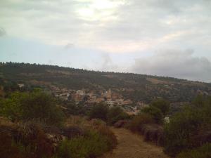 Le Village Ikhettabene depuis Afar