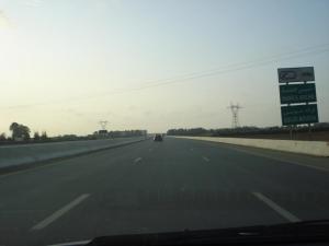 Nouvelle autouroute est-ouest sens Arbatache-Alger