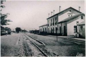 Chemin de fer de l'époque coloniale à Djelfa