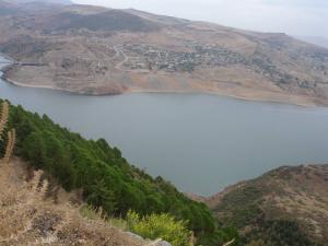 le bassin du barrage beni haroun