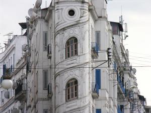 Face à  l'Université d'Alger