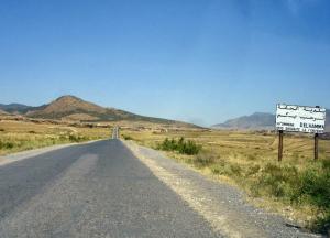Route menant aux Montagnes de Setif