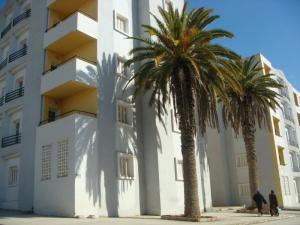 En face la R?sidence Universitaire Khawarizmi