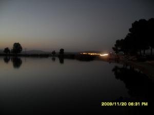 Lac Sidi Med Benali la nuit