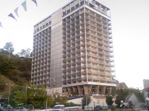 Impressionnant B?timent ? Annaba