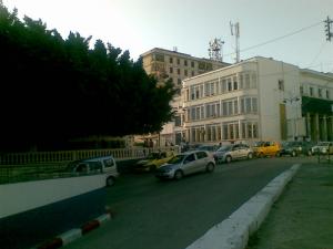 La Grande Poste et les Santons