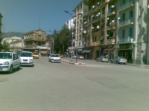 Place Marchis et vers la Colonne
