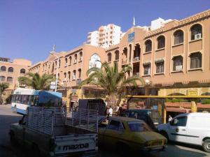 Centre Commercial Emir Abdelkader