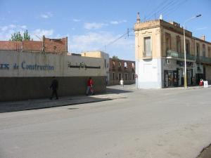Sidi-Bel-Abbes - Ave Kléber - A  gauche rue des Fondoucks