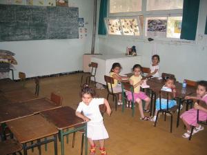 Sidi-Bel-Abbes - Fg Perrin - Rue de la Fontaine Romaine - Ecole Maternelle