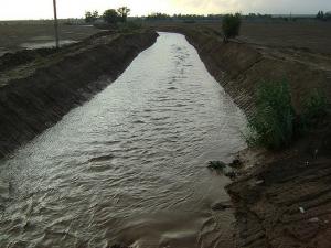 Sidi-Bel-Abbes - la Mekerra en colère après de fortes chutes de pluie -Septembre 2008