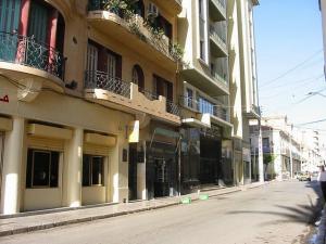 Sidi-Bel-Abbes - Centre Ville - Rue des Pyramides - Cinéma le Versailles