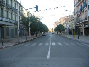 Sidi-Bel-Abbes - 15 au 17 Juin 2008 - Centre Ville - Rue Prudon vers Monument aus Mort des 4 Horloges
