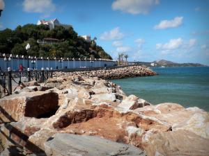 Annaba , Saint-Cloud