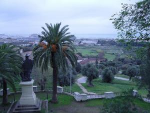 Vue de la Basilique sur les ruines d'Hippone
