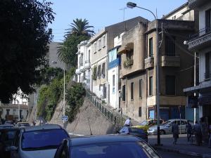 Ruelle ascendante à Annaba