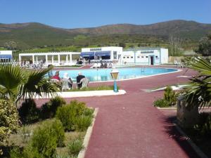 La Piscine du Complexe Bouchahrine