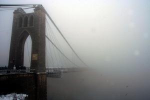 Le Pont par Mauvais Temps