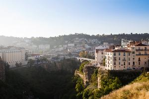 Constantine, la ville suspendue