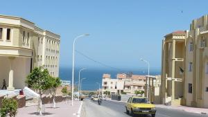 Route menant à la Plage de Mostaganem