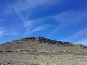 Montagnes surplombant la ville de Msila