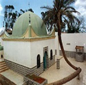 Mosquée de Sidi Lakhdar Ben Khlouf à 