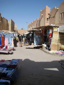 Marché des Effets Vestimentaires à Wergla