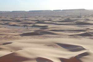 Dunes de Sable Mitoyen du mont Garet Krima