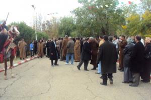 MEETING DE ABDELAZIZ BELKHADEM A TIARET LE 26 NOV 2011 A LA SALLE M.BELARBI