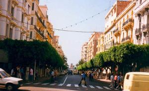 Avenue Loubet à Oran