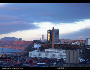 Vue sur le port d'Oran