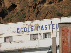 Ecole Pasteur (Oran)