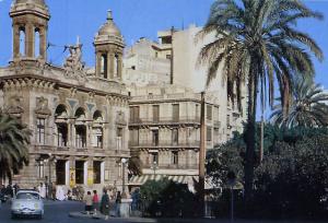 Oran - l'Opéra  et la Place Foch (1963)