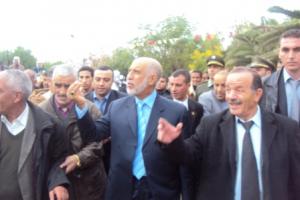 MEETING DE ABDELAZIZ BELKHADEM A TIARET LE 26 NOV 2011 A LA SALLE M.BELARBI